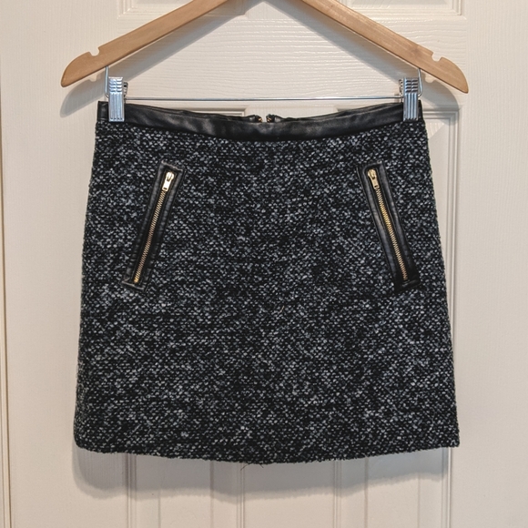 Blue woven mini skirt - Picture 1 of 6